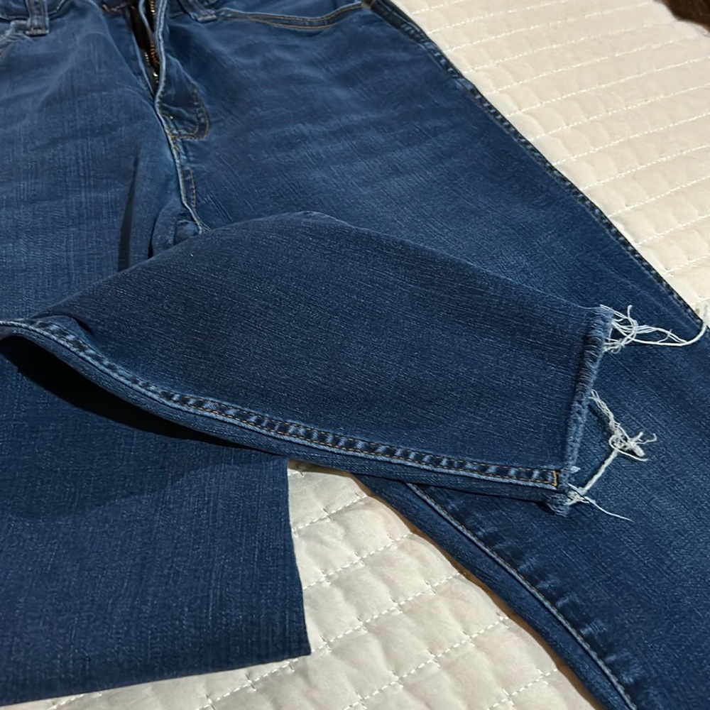 Kut from kloth skinny jeans.